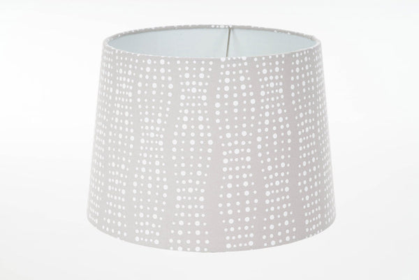 SHADE RND BRN/WHT MED